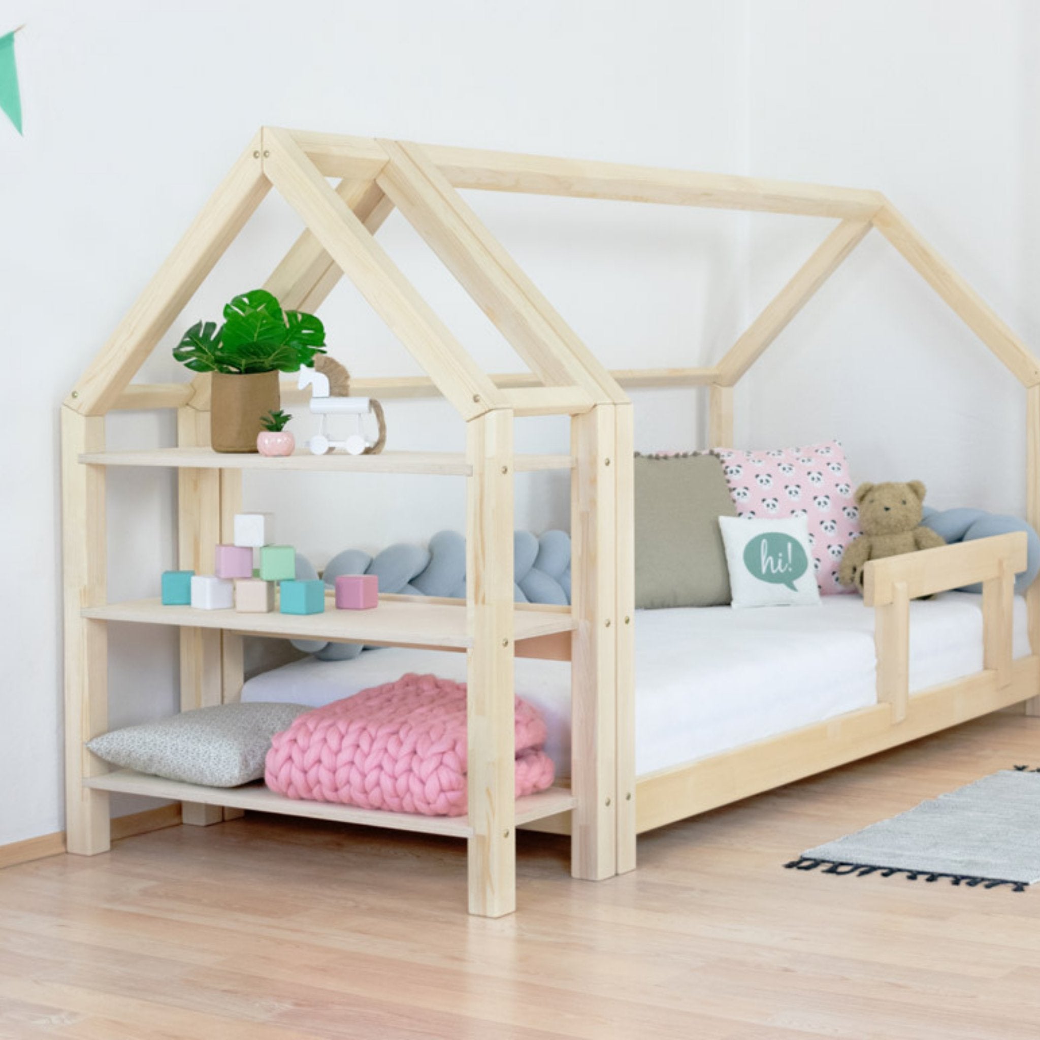 Wooden House Bed and Shelf: TERY + KTERY - Natural